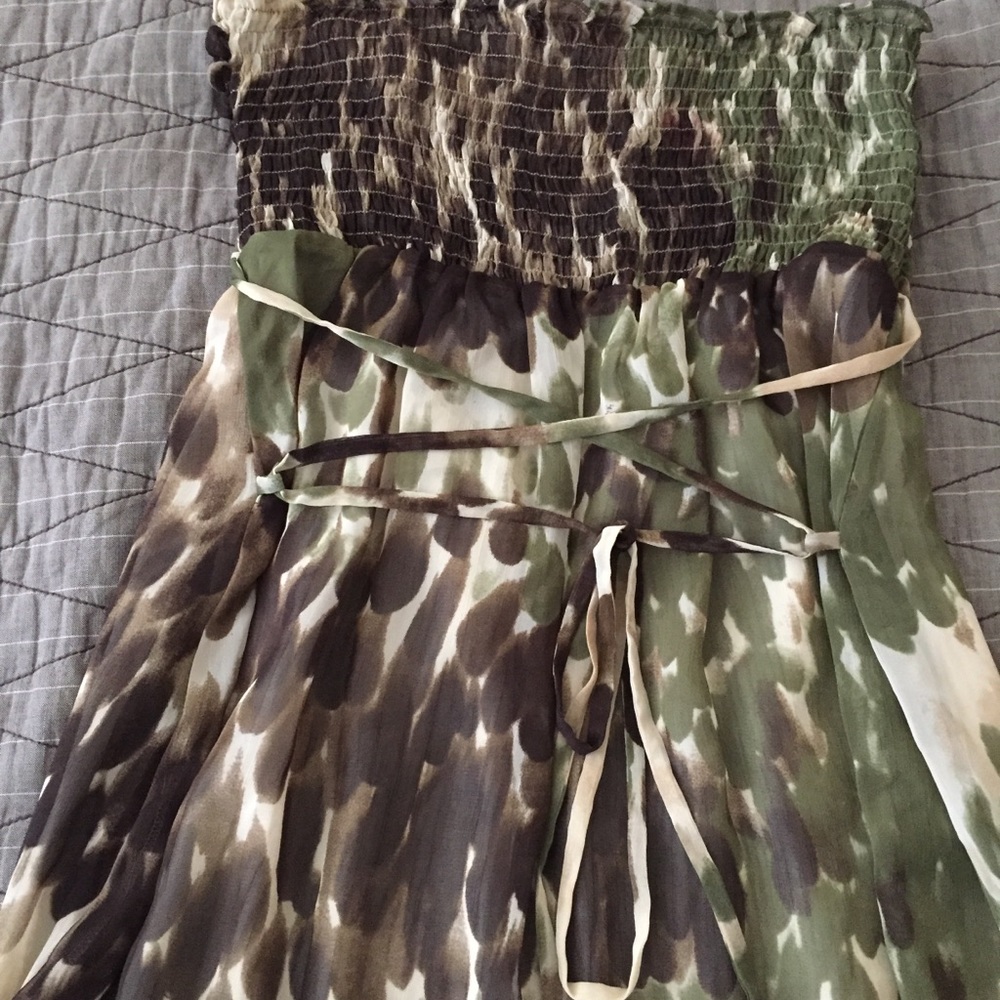 Strapless mini dress - Picture 3 of 4